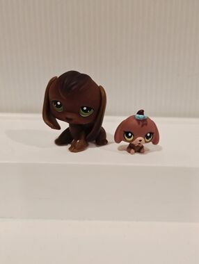 Littlest Pet Shop LPS Dachshund Figure Set